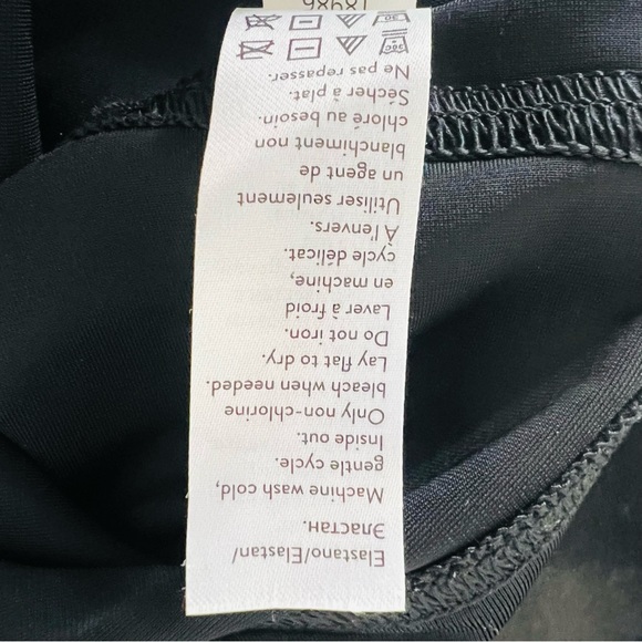 SPANX Faux Leather Matte Black Camo Leggings High Waist Size XS Like New - Picture 9 of 10